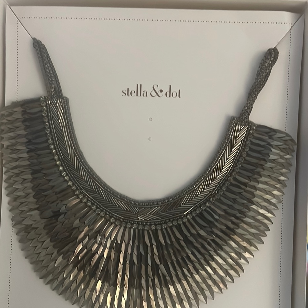 Stella and Dot Pegasus Necklace